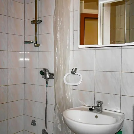 Affittacamere Apartments Beach Dugi Rat 3*