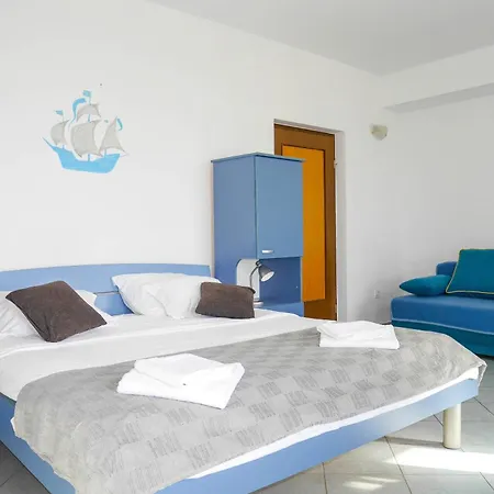 Affittacamere Apartments Beach Dugi Rat 3*