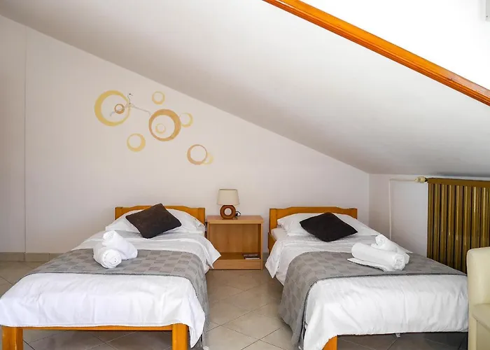 게스트하우스 Apartments Beach Dugi Rat